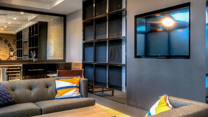 Rented by Nooklyn NYC LLC | media 31