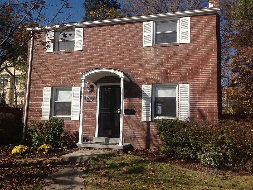 3 Bedroom 1.5 bath colonial