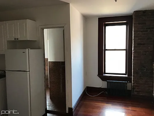 Rented by Point NYC | media 22