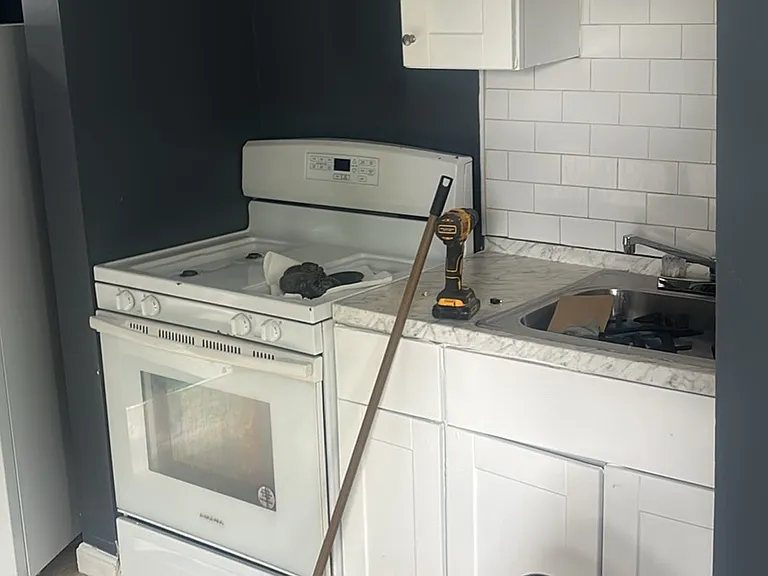 262 Pleasant St #2 — Photo 4