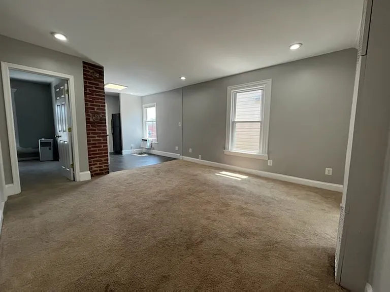 304 Broadway St #201 — Photo 9