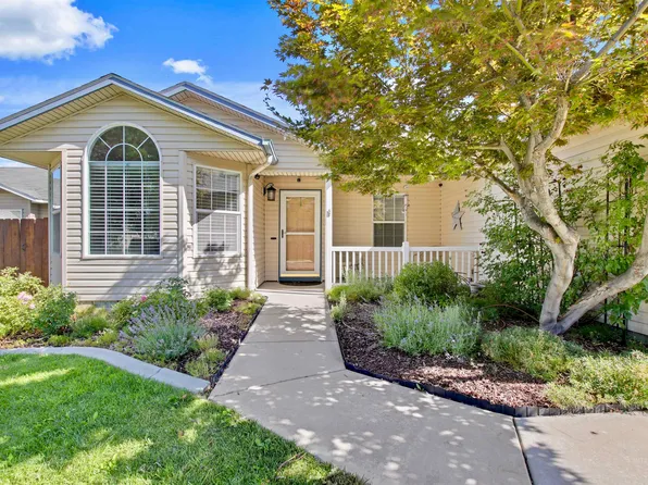 372 E Wood Owl Dr, Kuna, ID 83634