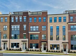 2617 River Birch Rd, Herndon, VA 20171