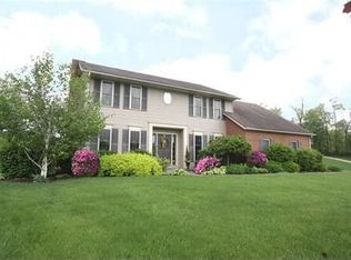 1432 Laurel Valley Dr, Mount Vernon, OH 43050