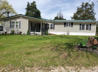 3099 Carron Rd, Festus, MO 63028