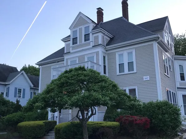 (undisclosed Address), Wellesley, MA 02482