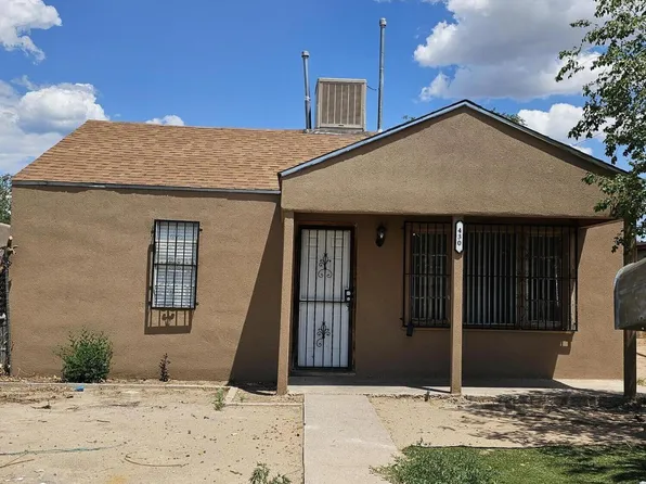 430 Alcazar St NE, Albuquerque, NM 87108