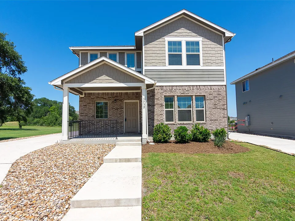 1732 Lakota Ln