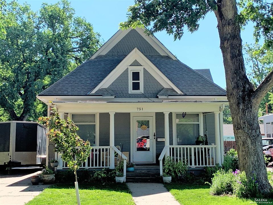 1st image of 751 Highland Ave
