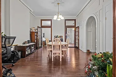 50 Livingston Street PARLOR image 3 of 9