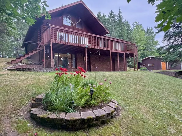 10261 Wien Rd, Cook, MN 55723