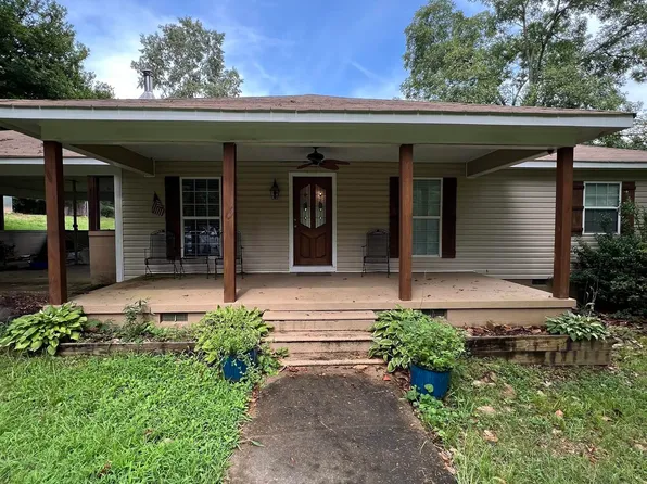 288 Holcombe Dr, Gadsden, AL 35901