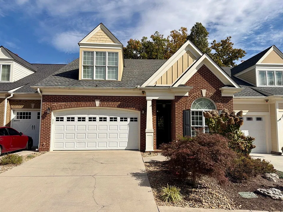 452 Chapel Grove Ln