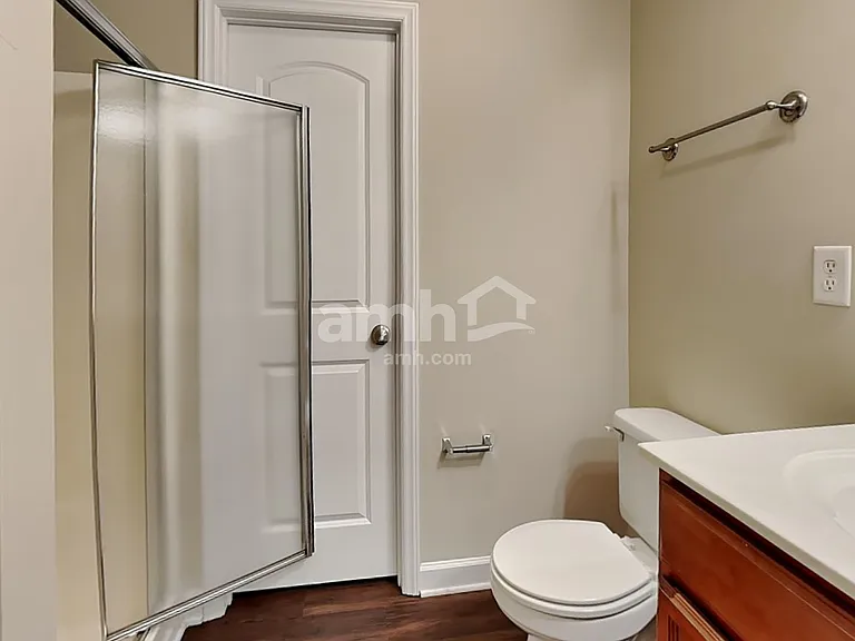 224 Brooks Edge Dr — Photo 11