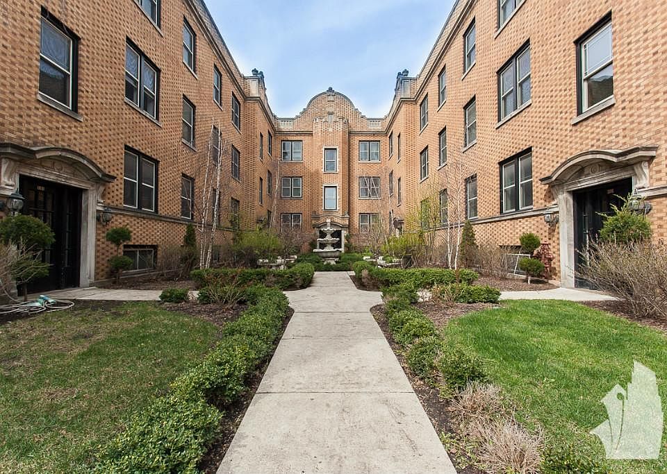1st image of 3814 N Sheffield Ave #1E5