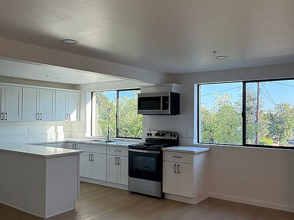 2nd image of 14510 Whittier Blvd #C