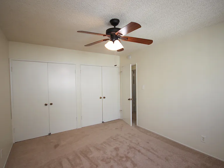 205 E Commonwealth Ave #D — Photo 14