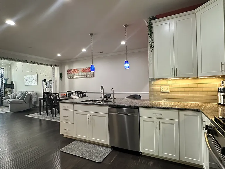 Modern Kitchen