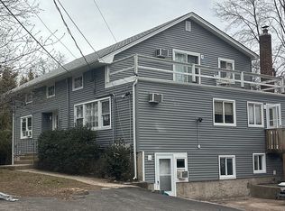 292 Oakwood Rd, Huntington Station, NY 11746