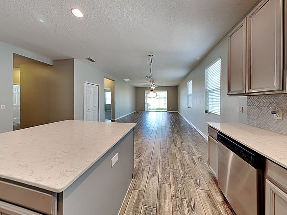 5th image of 5369 Carrara Ct