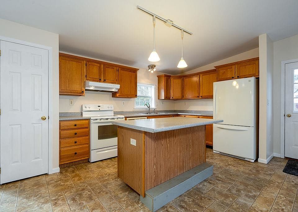 66 Farm Lane UNIT 68 Farm Lane 2, Seabrook, NH 03874 Zillow