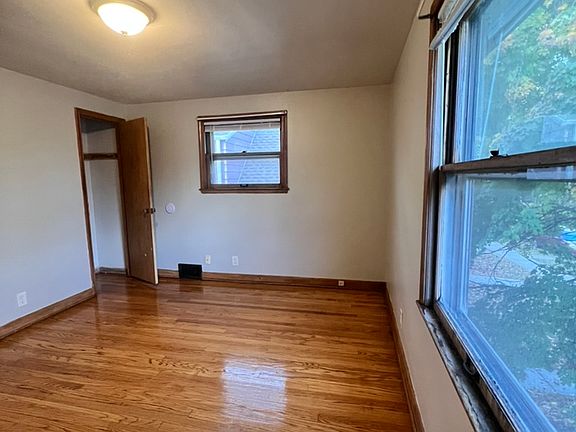 5th image of 5204 W Melvina St #5204
