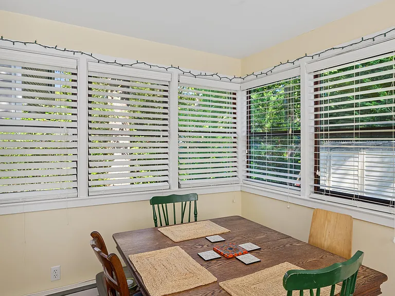 28 Walnut St — Photo 15