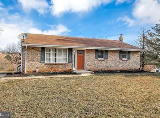 5 Potter Dr, Delta, PA 17314