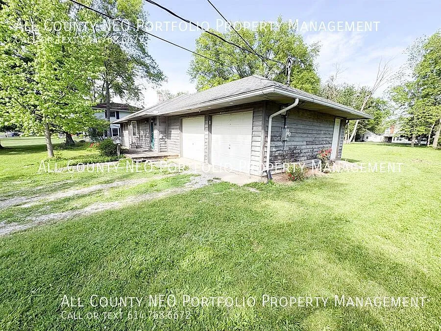 Building Photo - 3050 Derby Rd