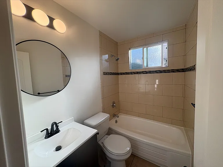 1241 Glen Ave #1241 — Photo 11