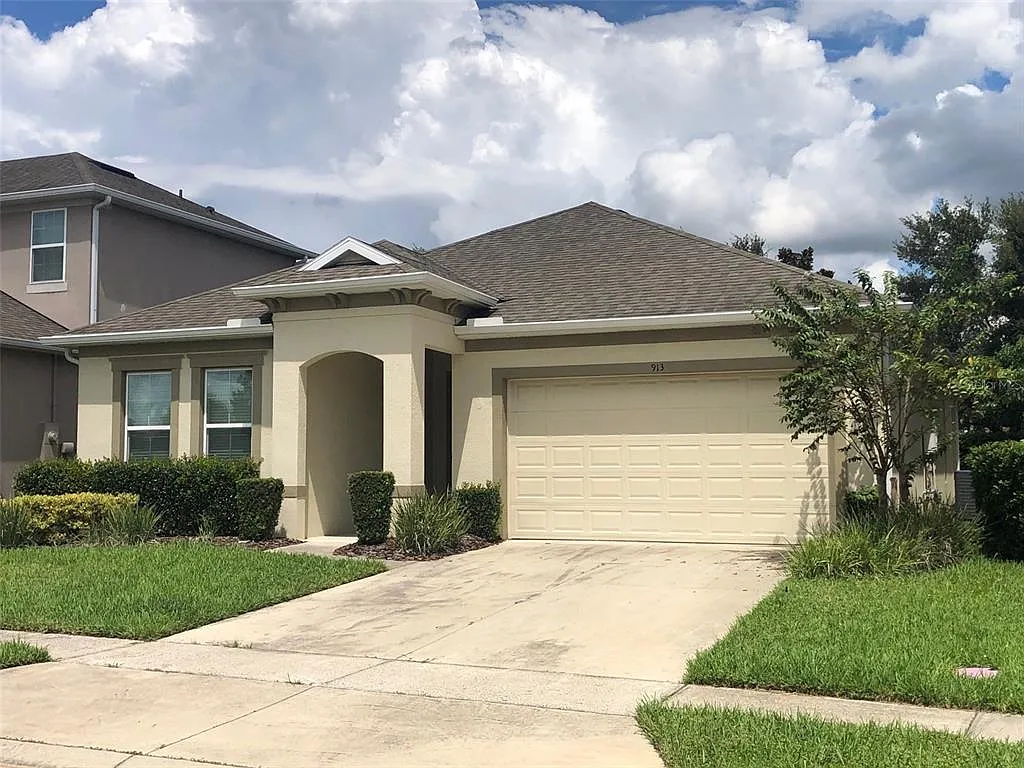 3 bed, 2.0 bath, 1650 sqft, $2,795 — Photo 3