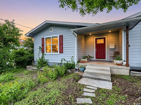 2nd image of 527 Eleanor Ave