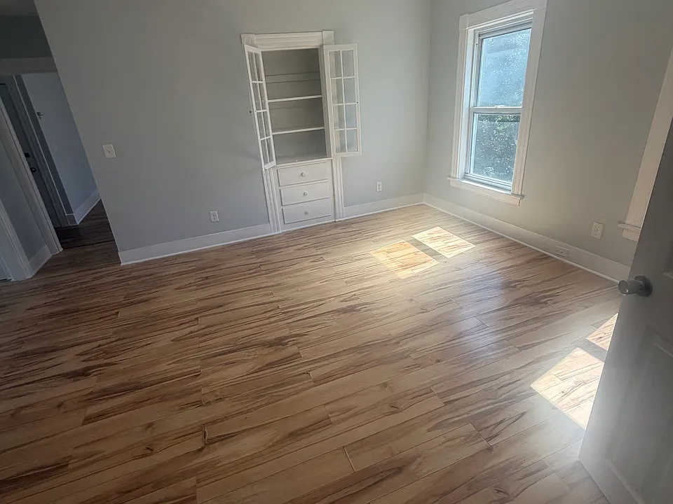 26 Windsor St #2