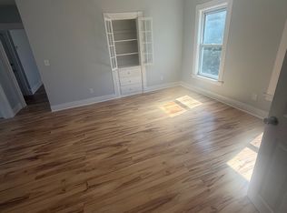 26 Windsor St #2, Worcester, MA 01605