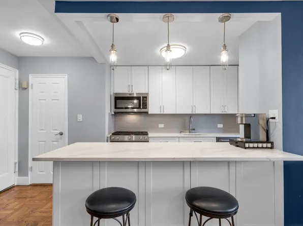 4555 Henry Hudson Pkwy W image 14 of 40