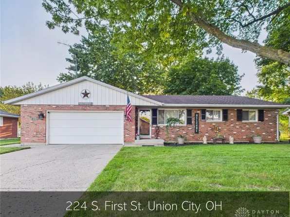 224 S 1st St, Union City, OH 45390