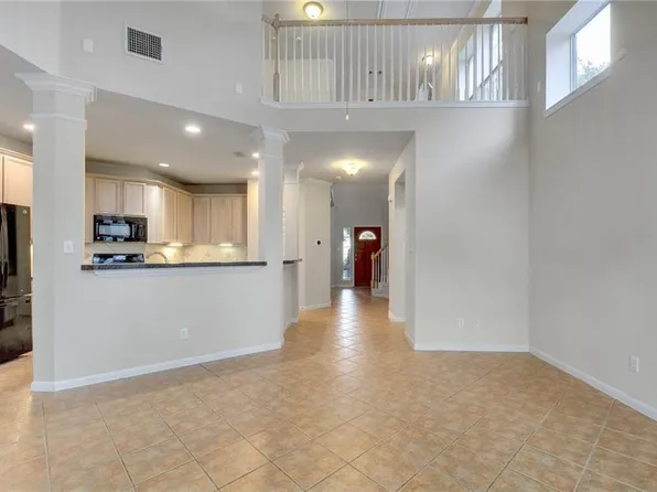 7609 Clara Marie Cv, Austin, TX 78749