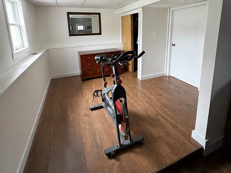 40 Cribbins Ave #40 — Photo 7