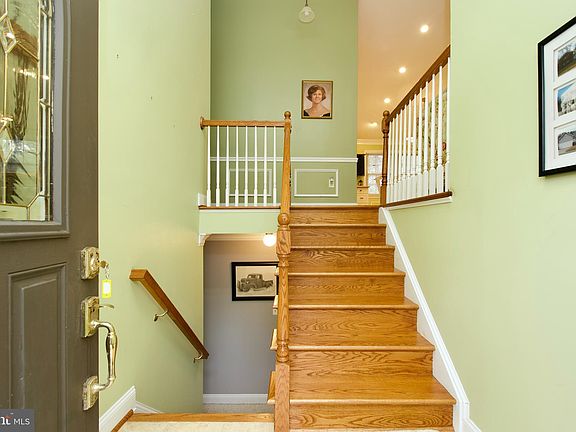 4th image of 6690 Old Blacksmith Dr