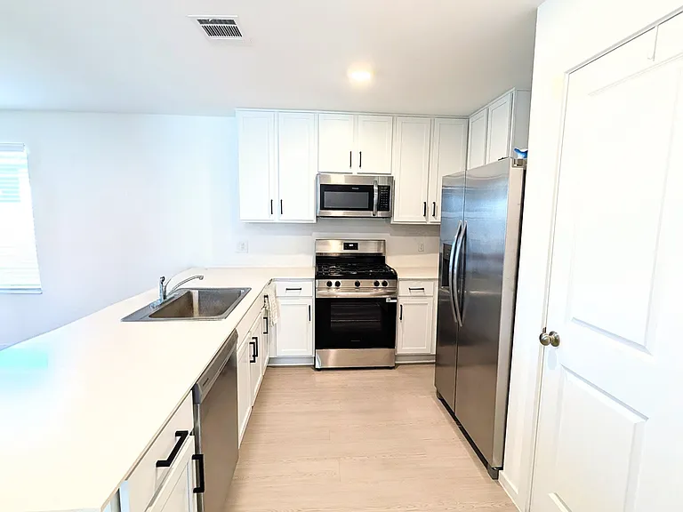 3036 Wild Dunes Dr — Photo 6