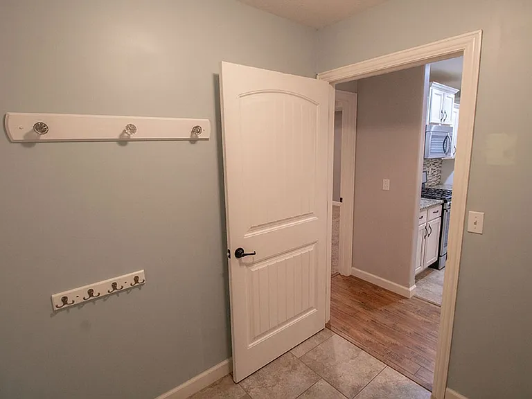 7504 Wellford Ct — Photo 16
