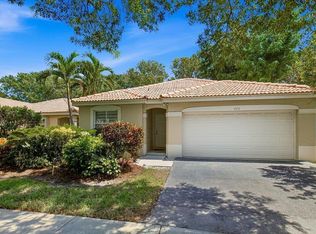 4112 Pine Ridge Ln, Fort Lauderdale, FL 33331