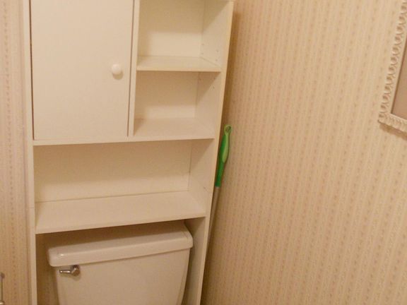 5th image of 33 Fieldstone Dr #33