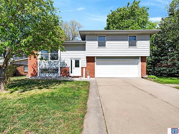 3rd image of 5327 S 53rd St