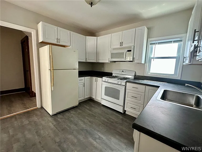 248 Commonwealth Ave #2 — Photo 13