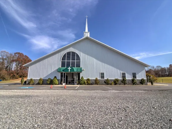 1030 Old Boones Creek Rd, Jonesborough, TN 37659
