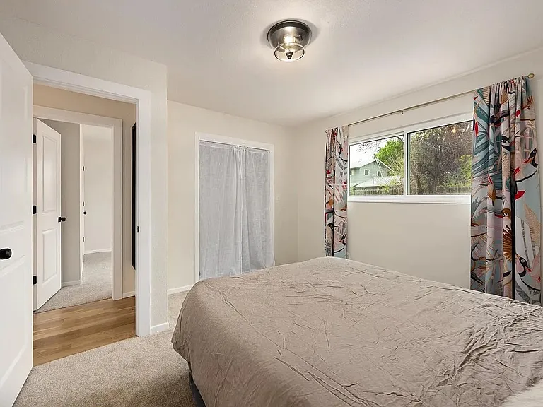909 Willshire Dr — Photo 22