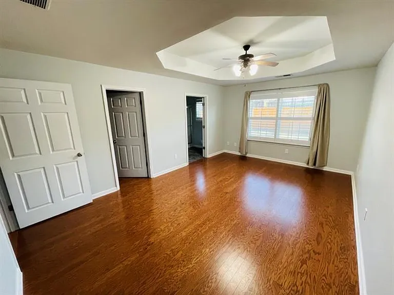 2335 Gateview Ct — Photo 11