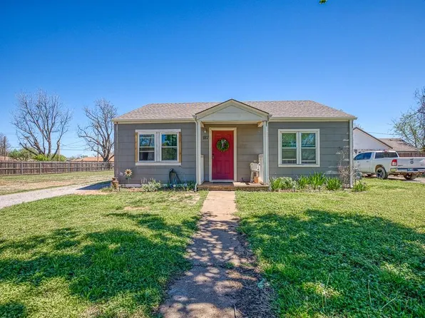 917 S 9th St, Kingfisher, OK 73750