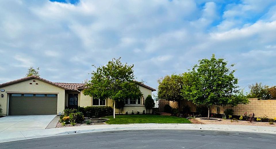 1st image of 32529 Glick Ct